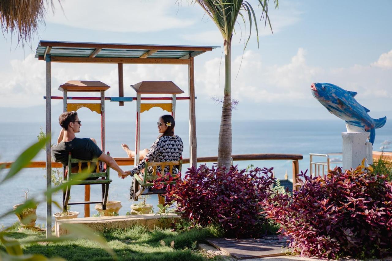 Sundi Ocean Bungalow By Abm Toyapakeh Exteriör bild